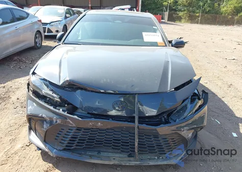 2025 Toyota Camry Xse/Xle/Le/Se z USA, uszkodzony, nr VIN 4T1DAACK5SU032726